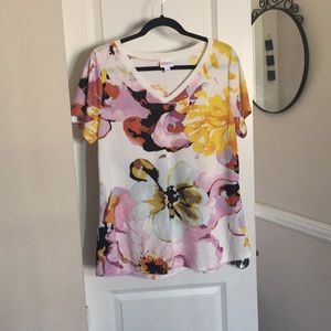 Lularoe Christy T Style